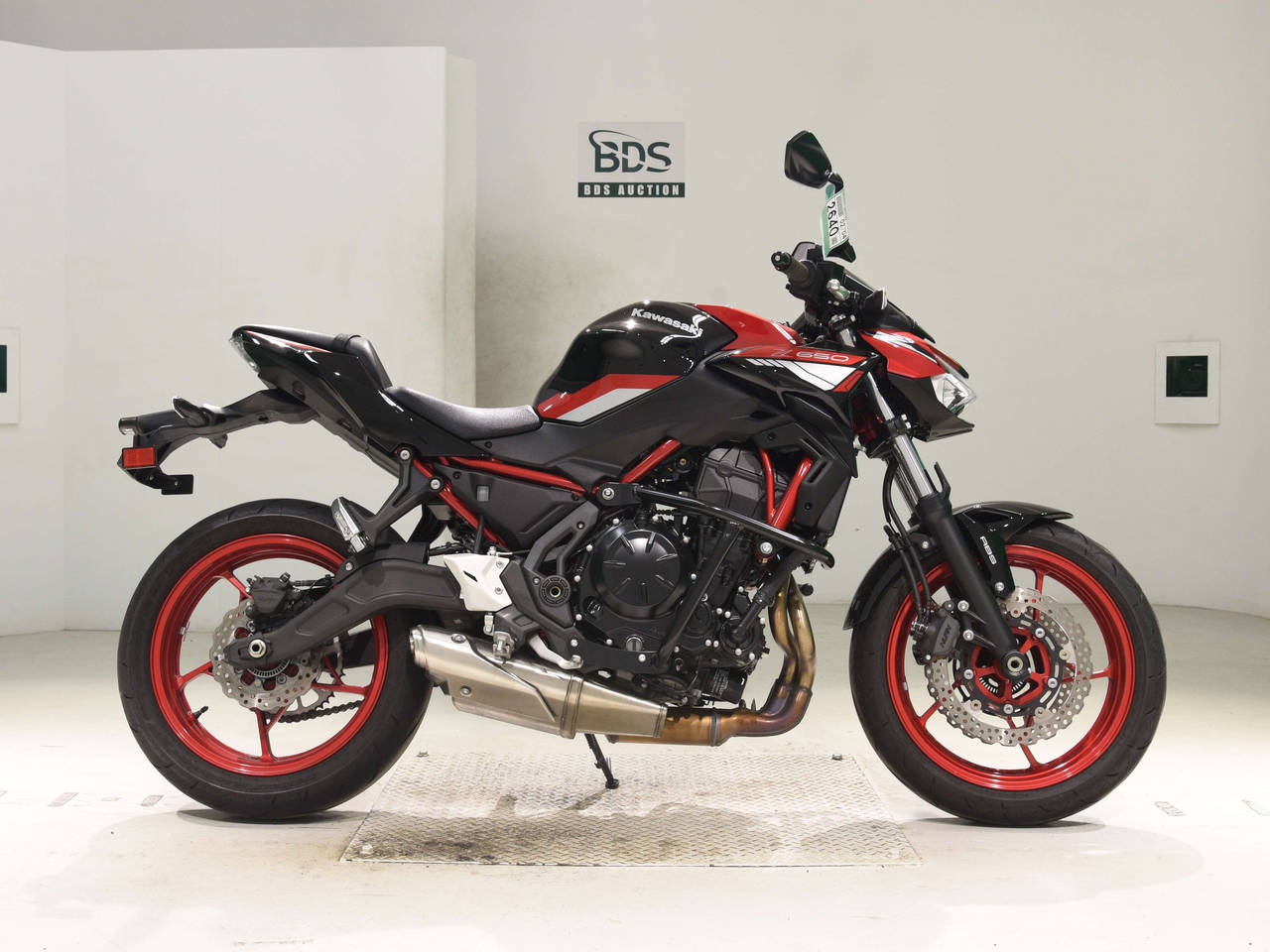 2640] Kawasaki Z650A - ER650S-AB2398