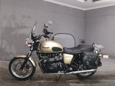 Triumph BONNEVILLE — фото 2