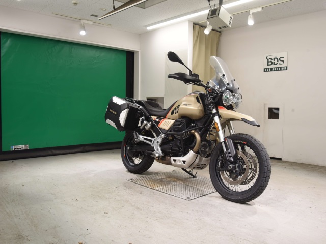Moto Guzzi V85 TT TRAVEL — фото 3