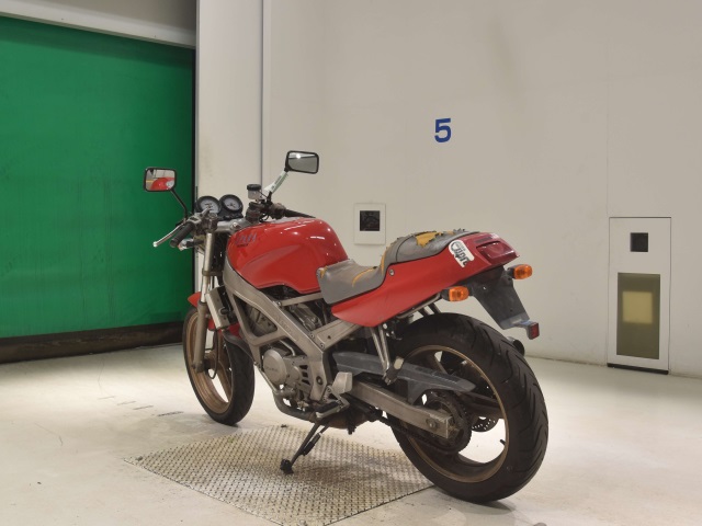 Honda VT250 SPADA — фото 6