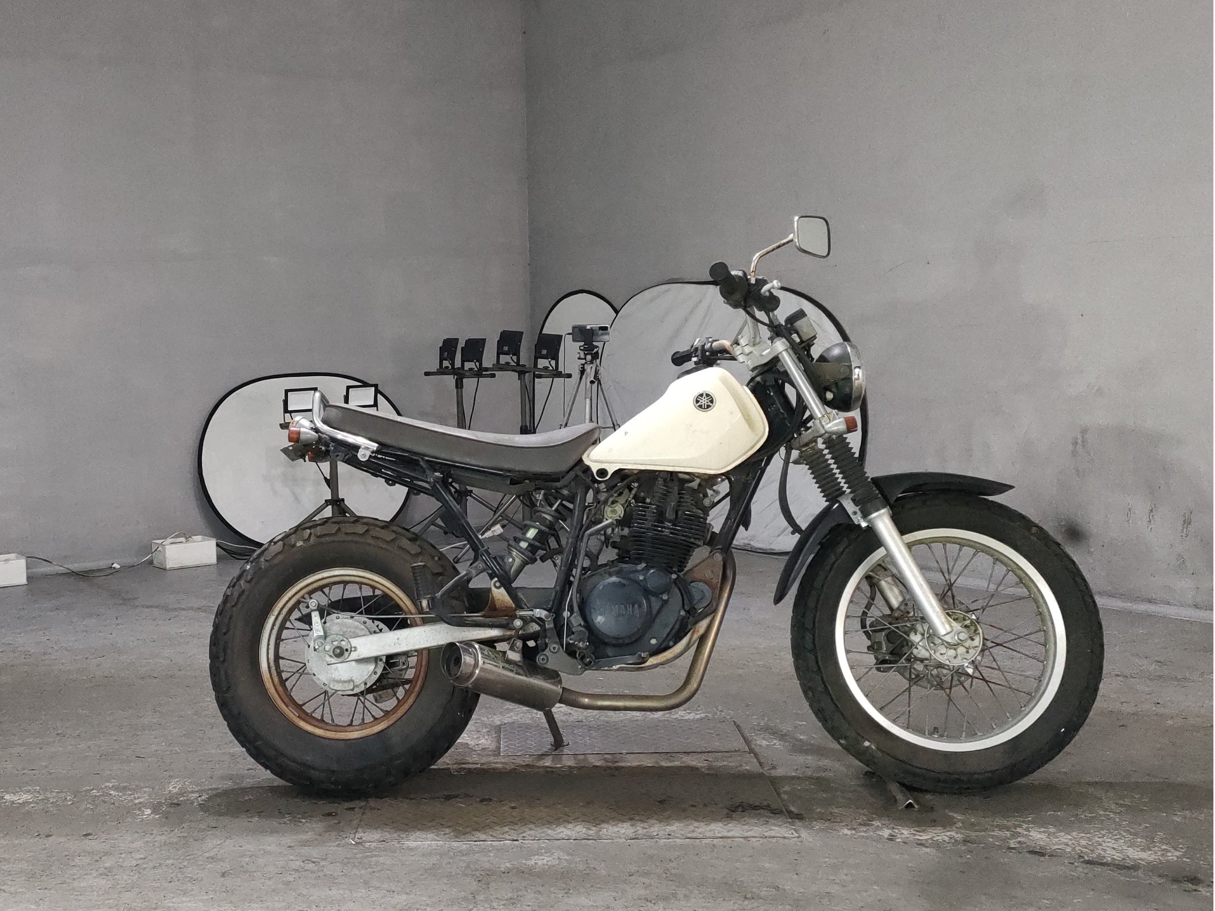 Yamaha TW225