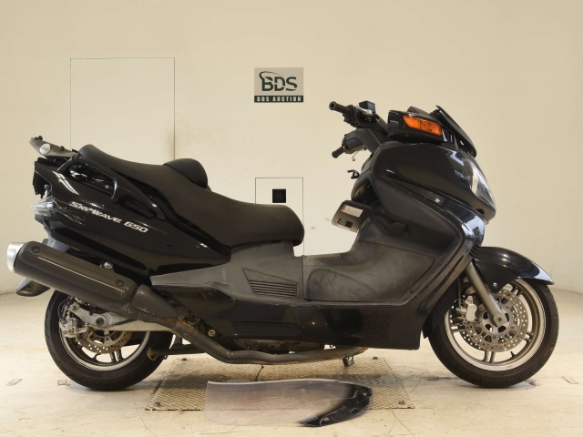Suzuki SKYWAVE 650