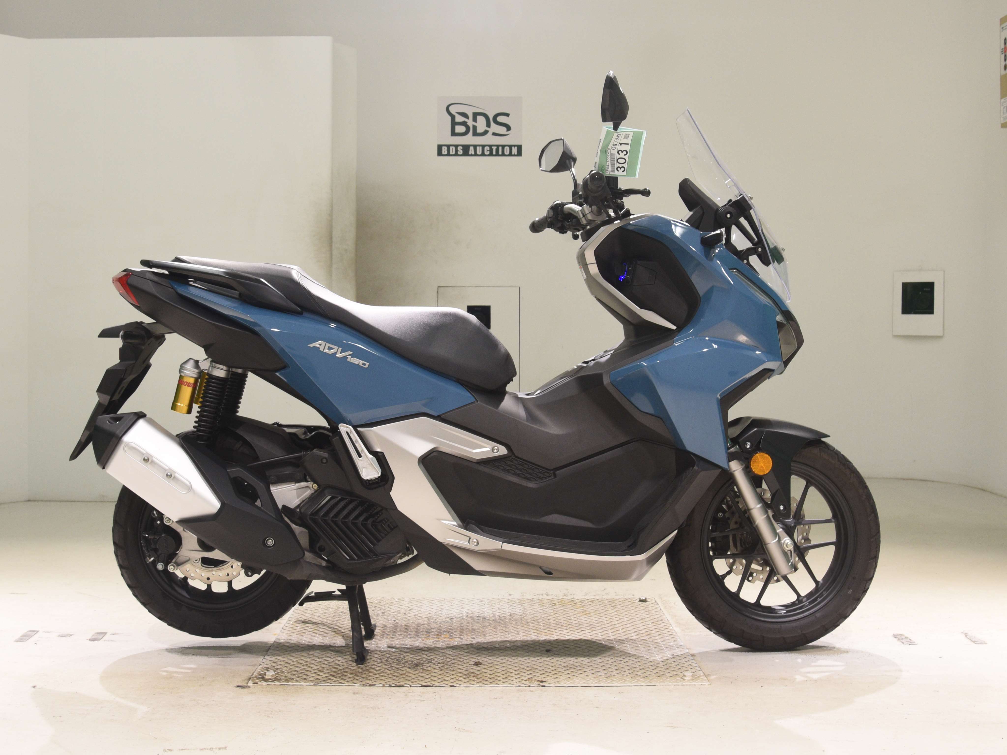 Honda ADV 160