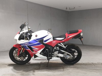 Honda CBR600RR — фото 2