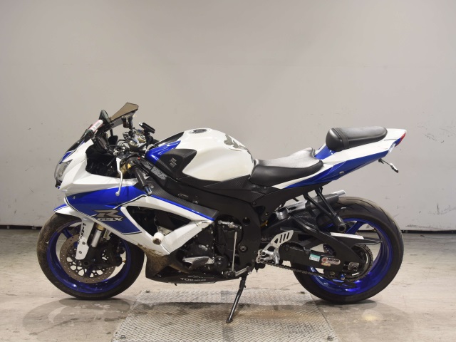 Suzuki GSX-R600 — фото 2