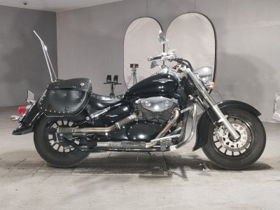 Suzuki INTRUDER 400 CLASSIC