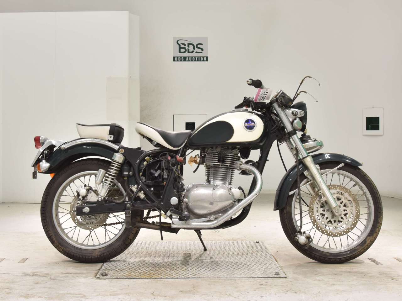 0012] Kawasaki ESTRELLA - BJ250A-005541