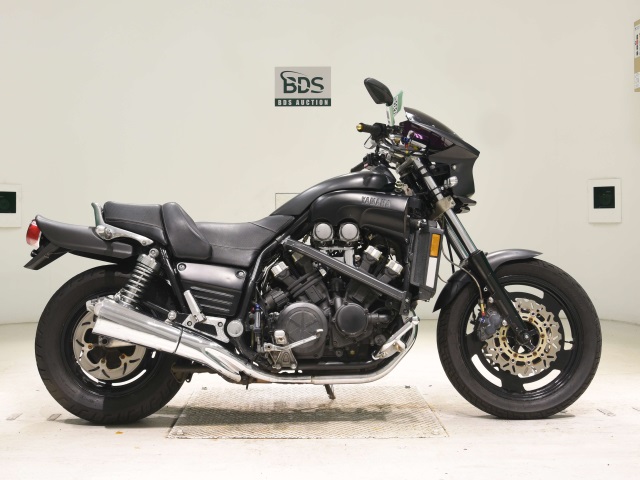 Yamaha V-MAX1200