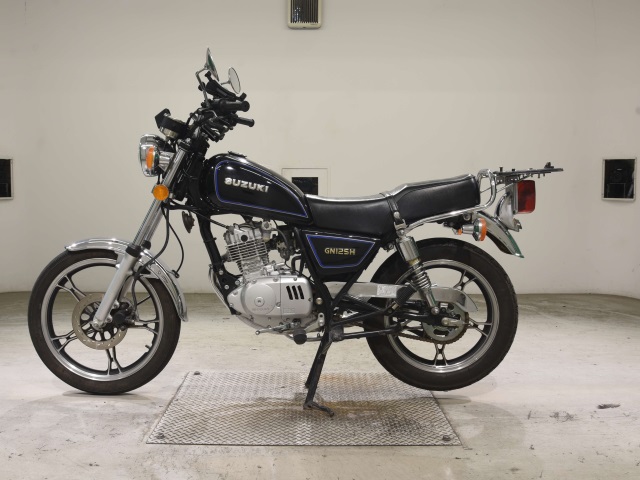 Suzuki GN125H — фото 2