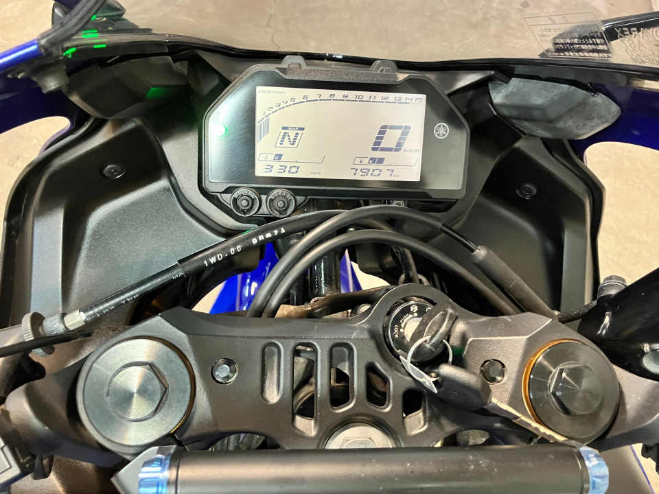 Yamaha YZF-R25 — фото 3