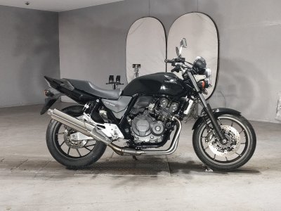 Honda CB400SFV