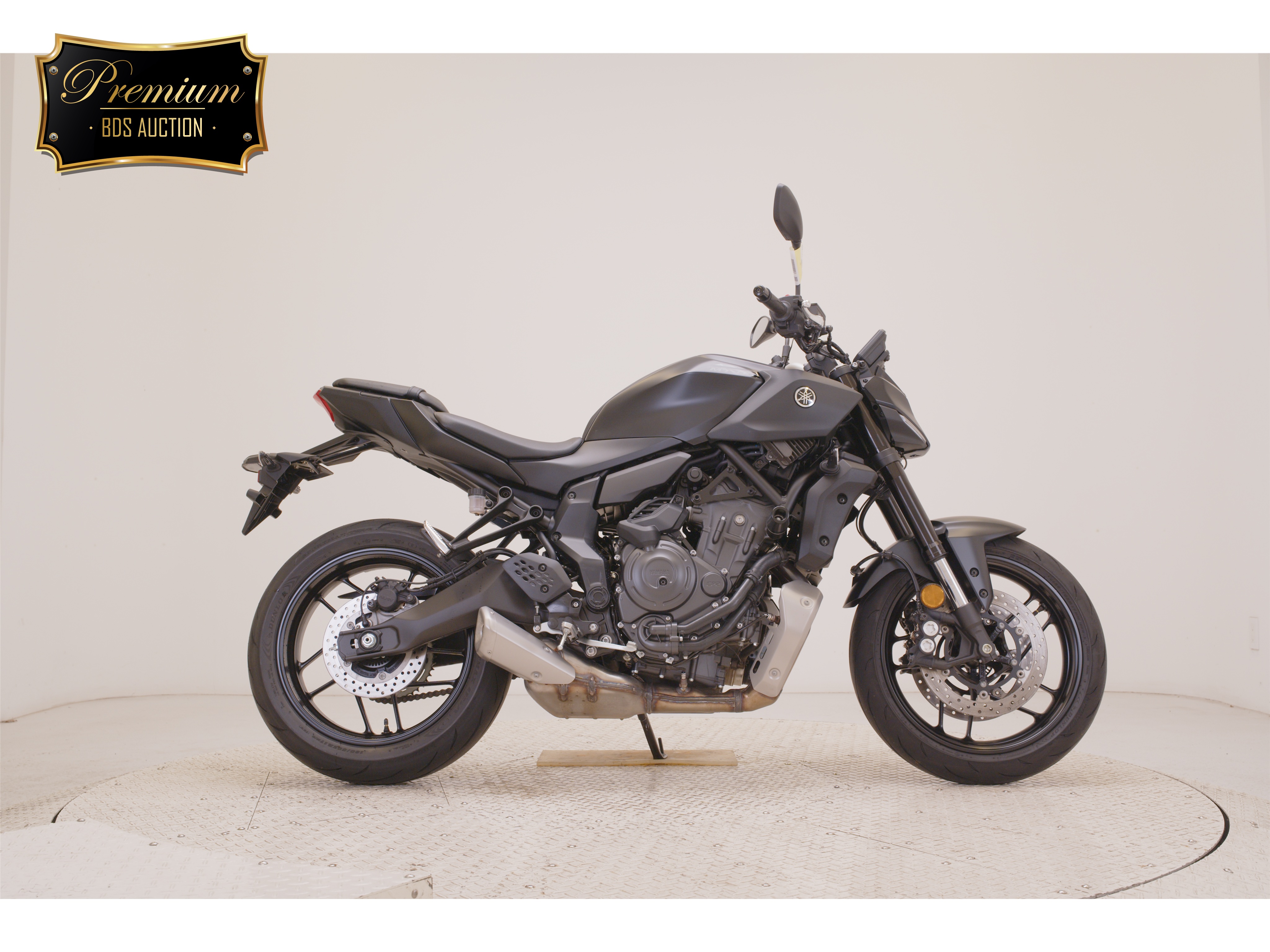Yamaha MT-07-3