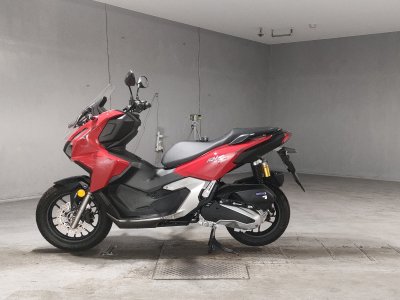 Honda ADV 160 — фото 2