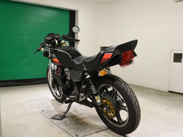 Yamaha XJ400D — фото 6