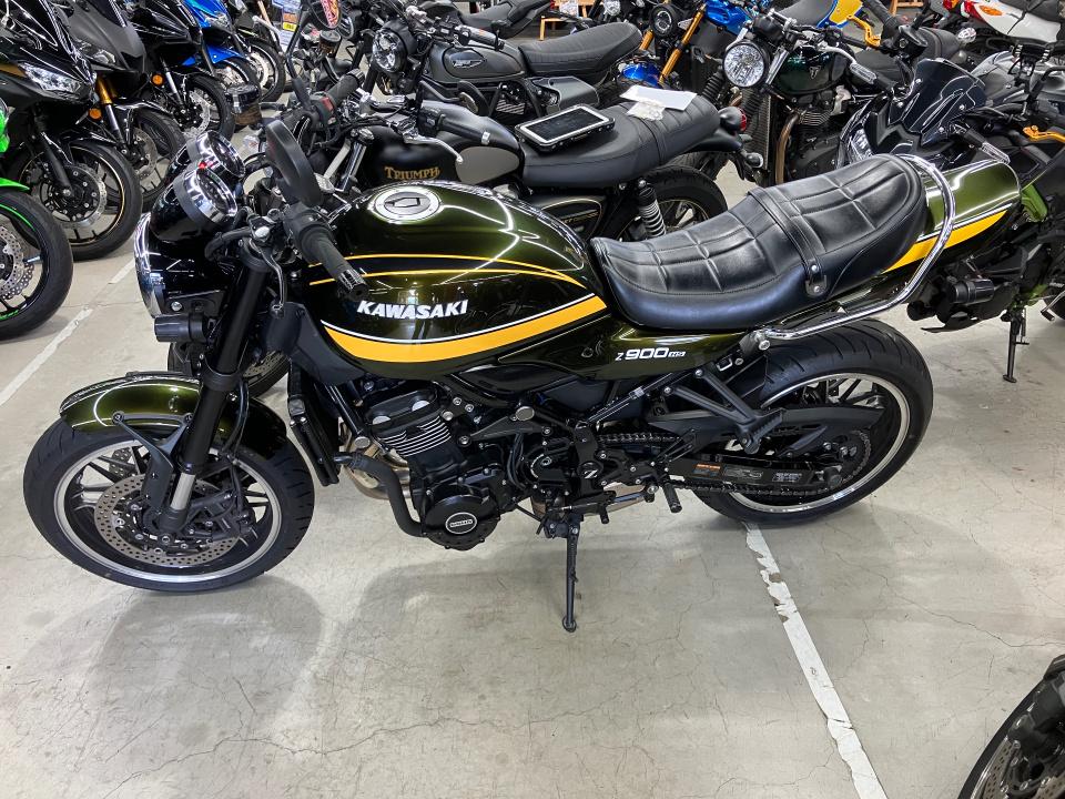Kawasaki Z900RS