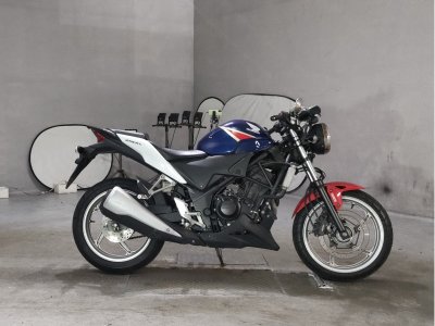 Honda CBR250R