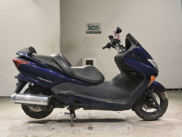 Honda FORZA