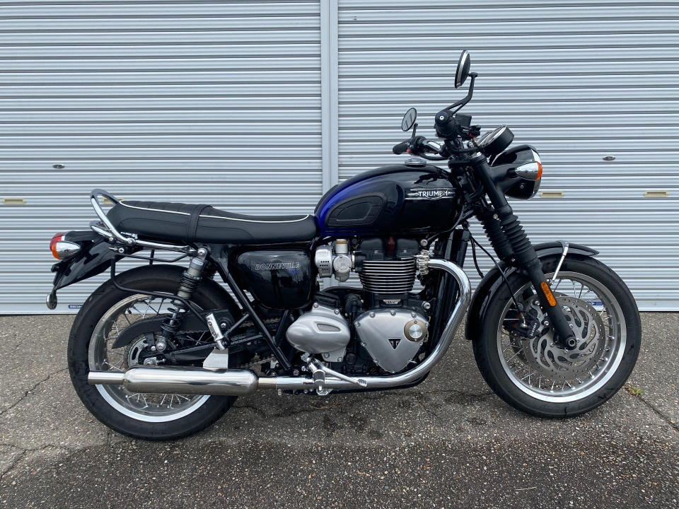 Triumph BONNEVILLE T120