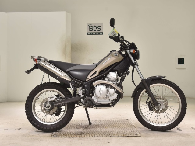Yamaha TRICKER
