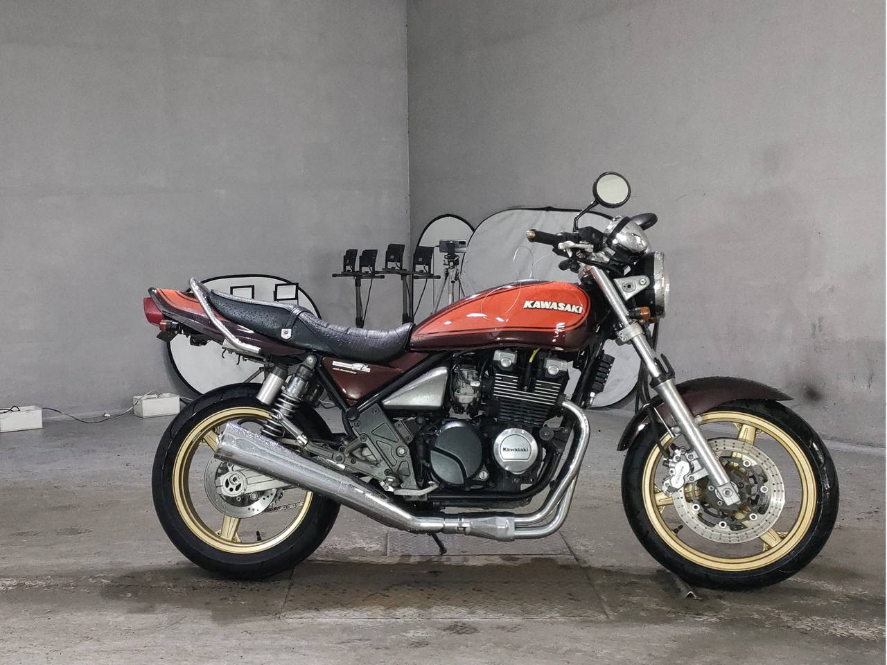 Kawasaki ZEFAR 400