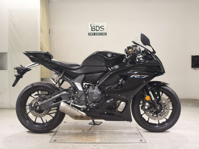 Yamaha YZF-R7-2