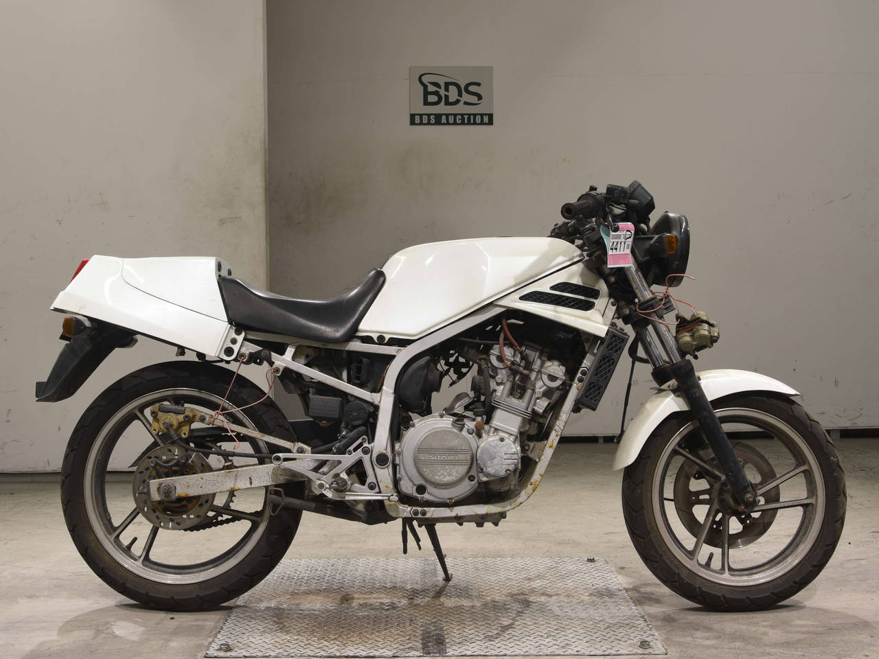 Suzuki GF250