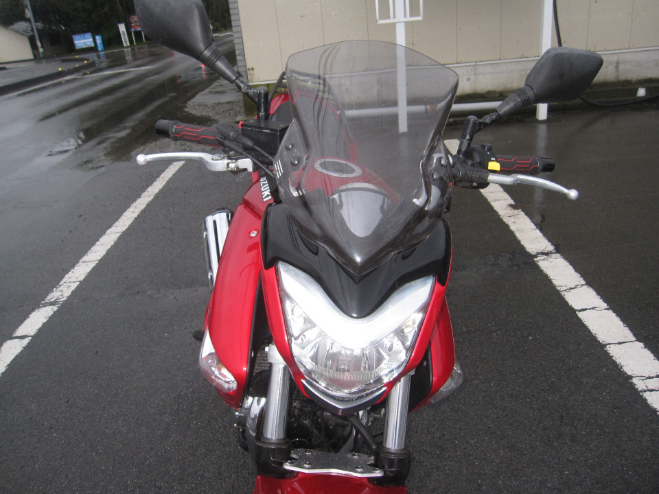 Suzuki GSR250 — фото 10