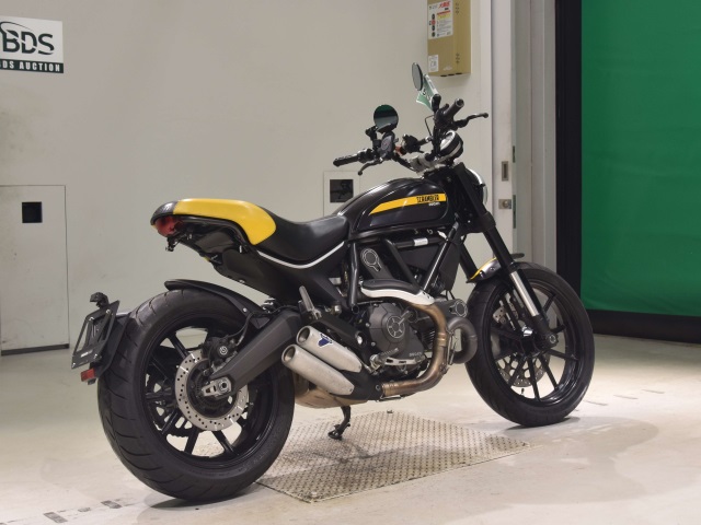 Ducati SCRAMBLER 803 FULLTHROTTLE — фото 5