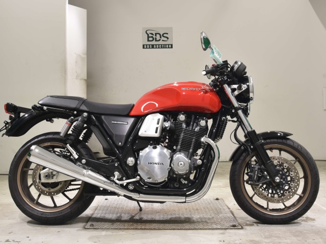 Honda CB1100RS
