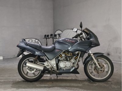 Honda VT250F XELVIS