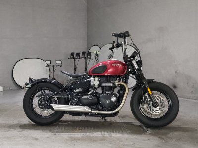 Triumph BONNEVILLE BOVAER