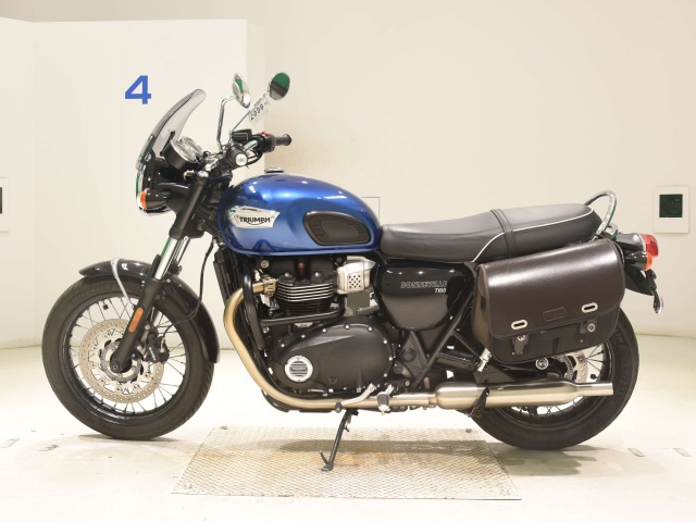Triumph BONNEVILLE T100 — фото 2