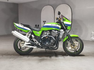 Kawasaki ZRX1100