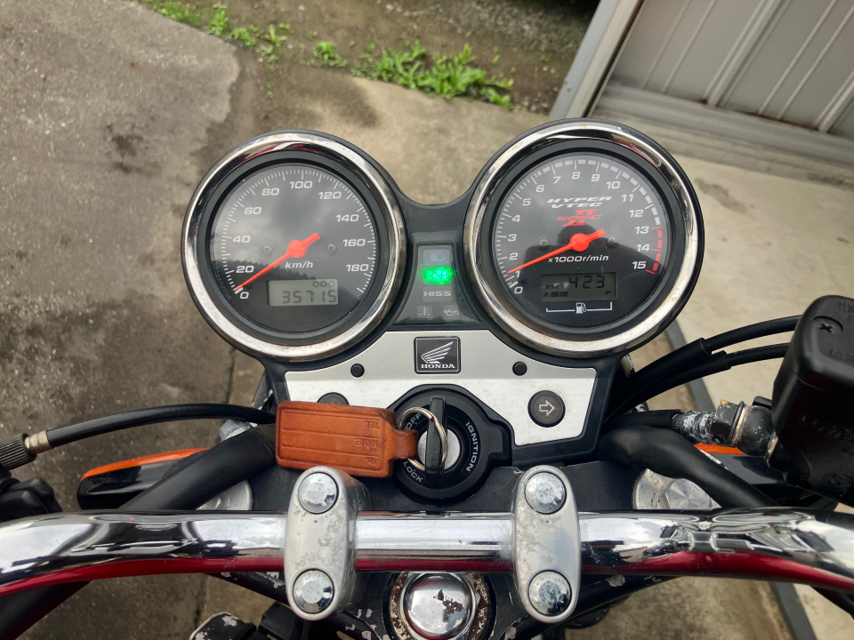 Honda CB400SF VTEC SPEC2 — фото 3