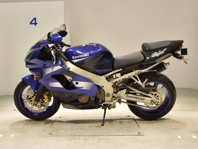 7656] Kawasaki NINJA ZX-9R - ZX900F-001578