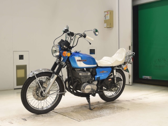Suzuki GT380 — фото 4