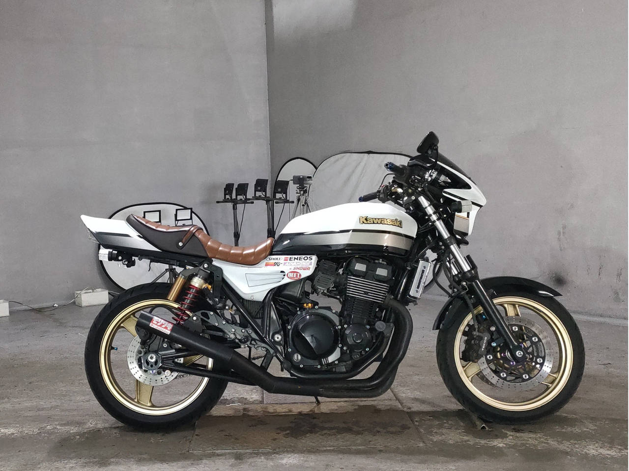 Kawasaki ZRX400