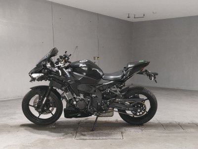 Kawasaki NINJA ZX-25R — фото 2