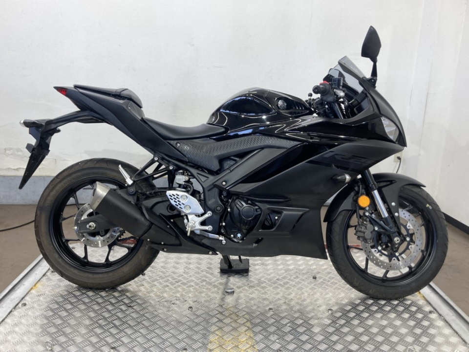 2845] Yamaha YZF-R25 - RG43J-003259