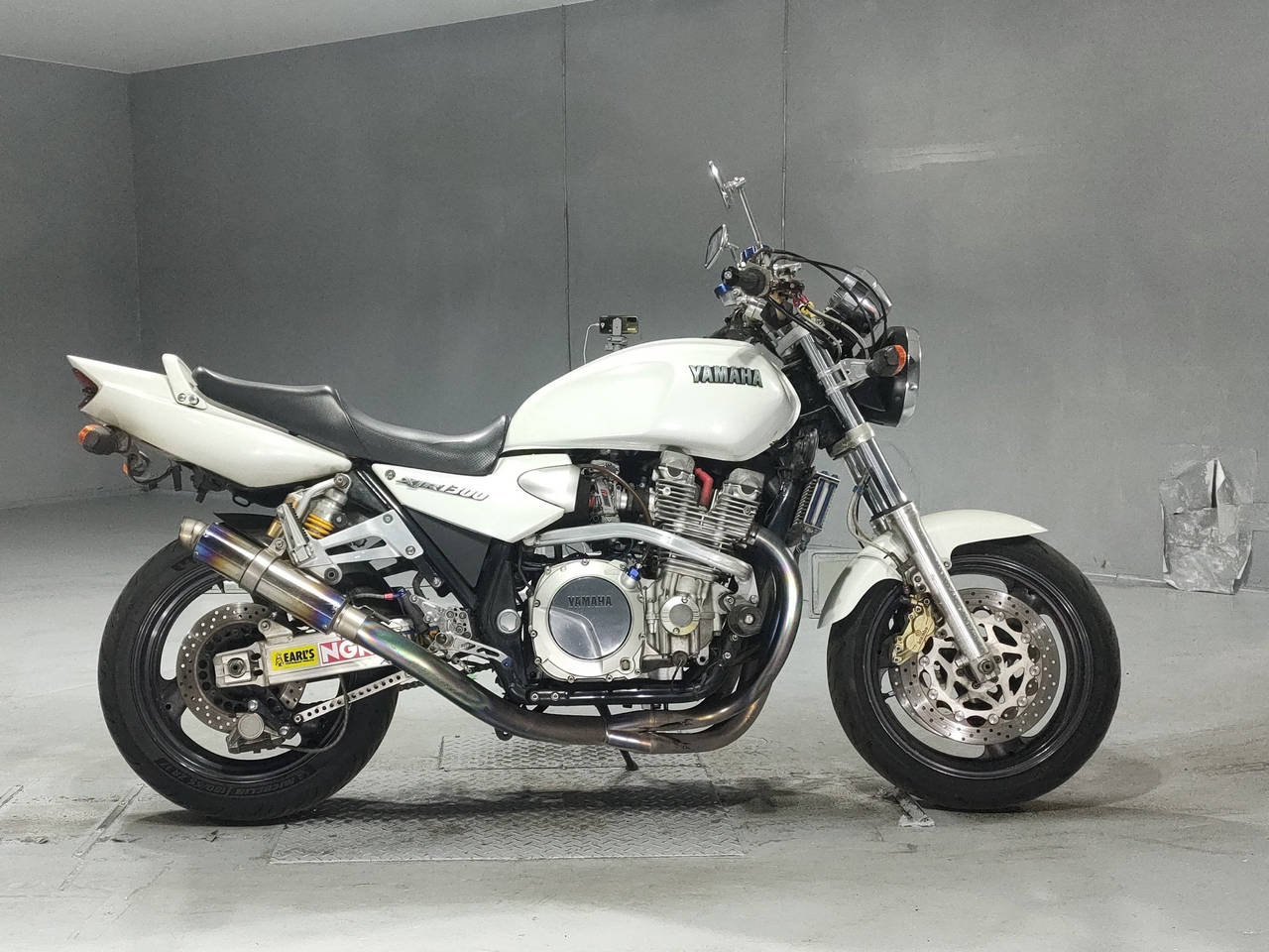 5283] Yamaha XJR1300 - RP01J-001260