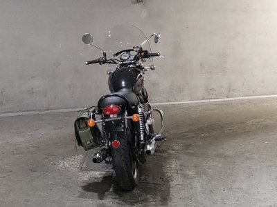 Triumph BONNEVILLE SE — фото 4