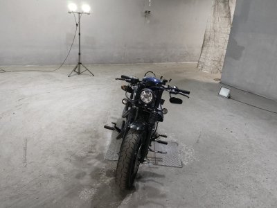 Motorcycle photo