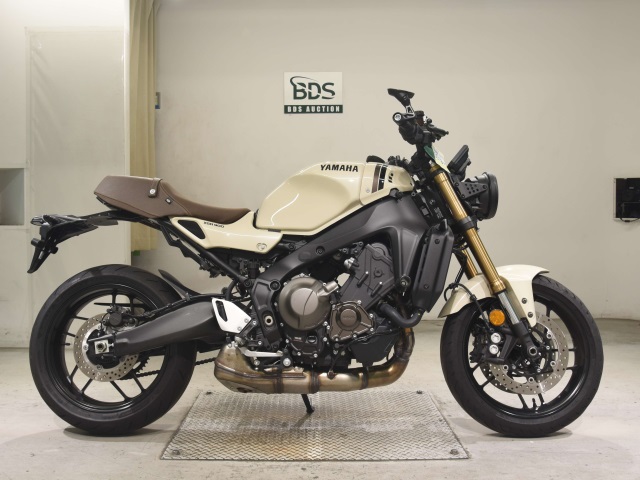 Yamaha XSR900