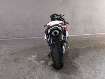 Honda CBR1000RR — фото 4