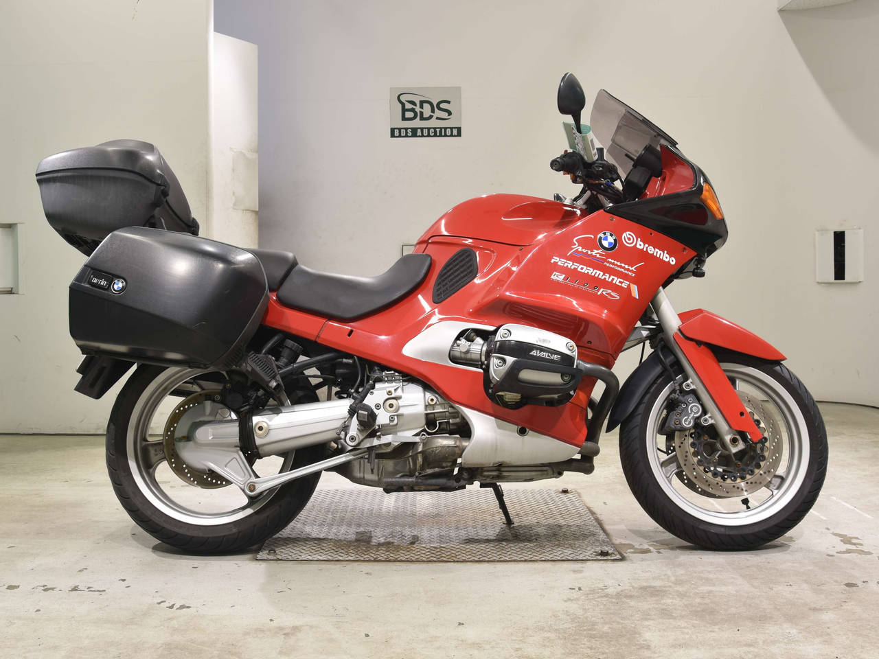 BMW R1100RS, right