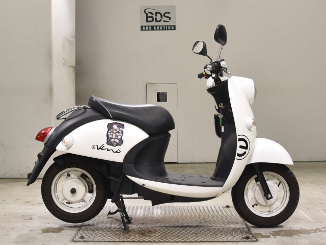 Yamaha E-VINO