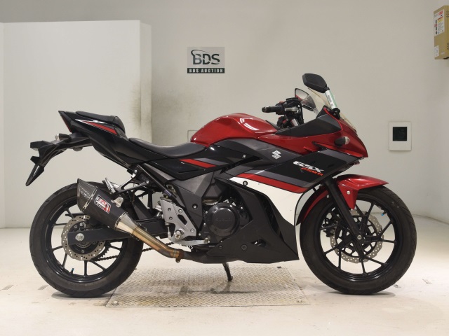 Suzuki GSX250R