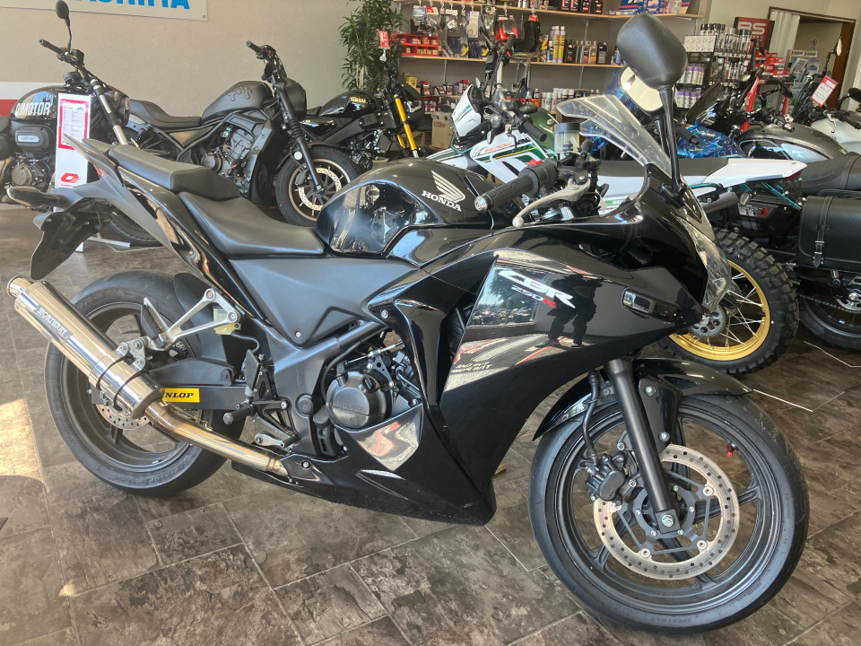 Honda CBR250R