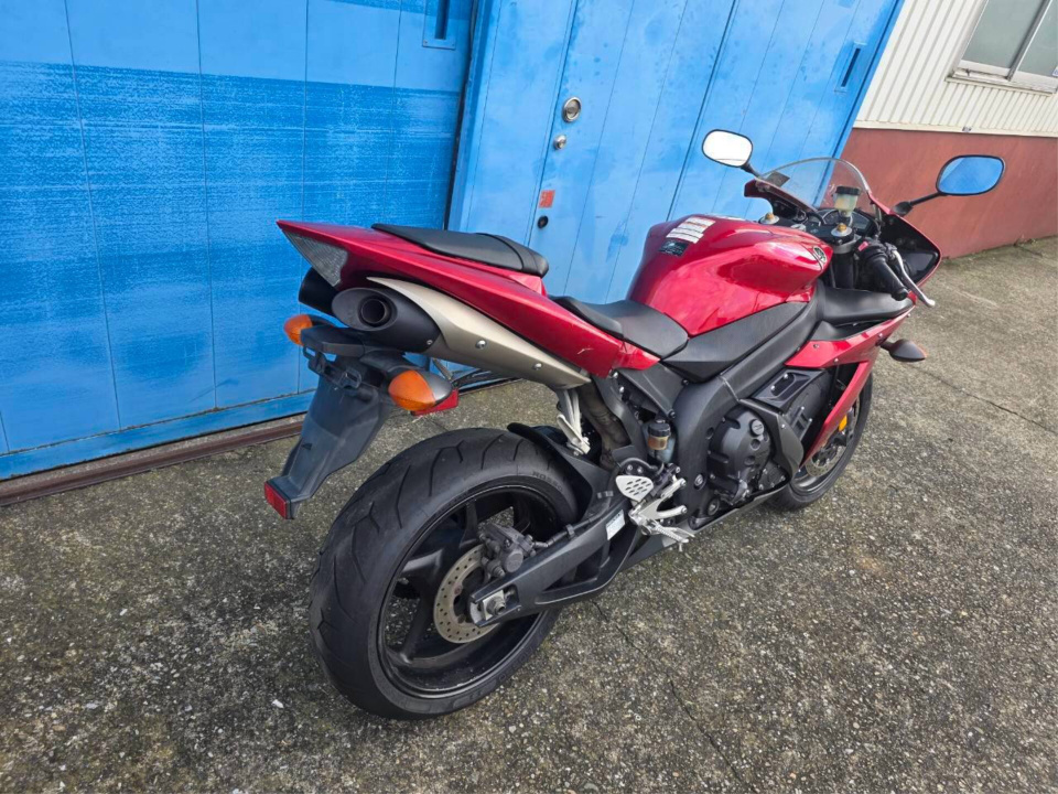 Yamaha YZF-R1 — фото 4