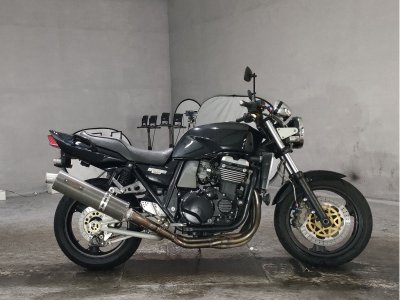 Kawasaki ZRX1100
